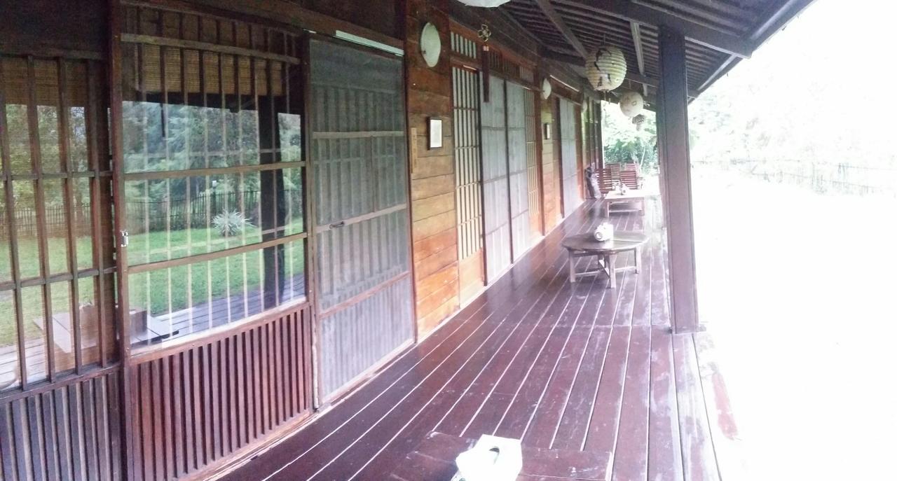 Bright Moon Homestay Dongshi  Extérieur photo